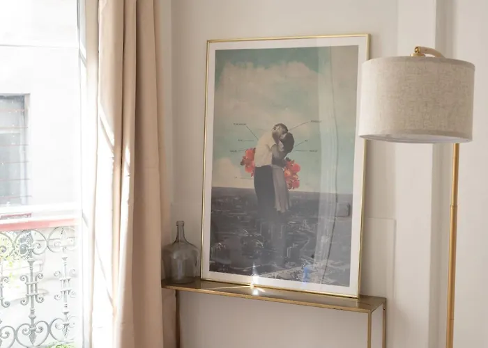 Voltaire Refait A Neuf - 2p 11 *